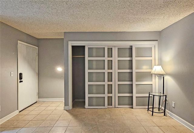 77 De Arc NW Place, Atlanta, GA 30327