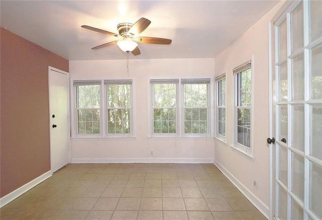 77 De Arc NW Place, Atlanta, GA 30327