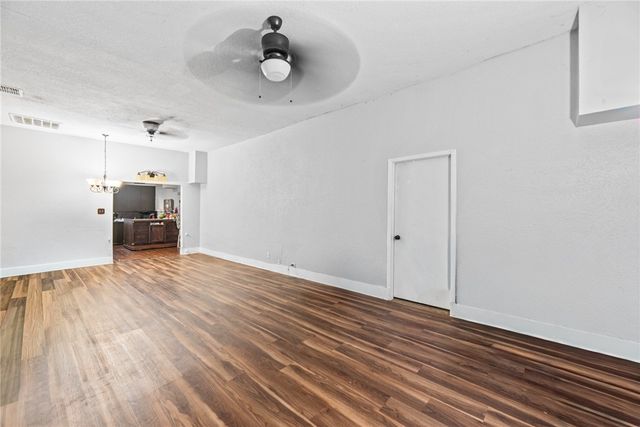 635 Fetick Ave, Taft, TX 78390