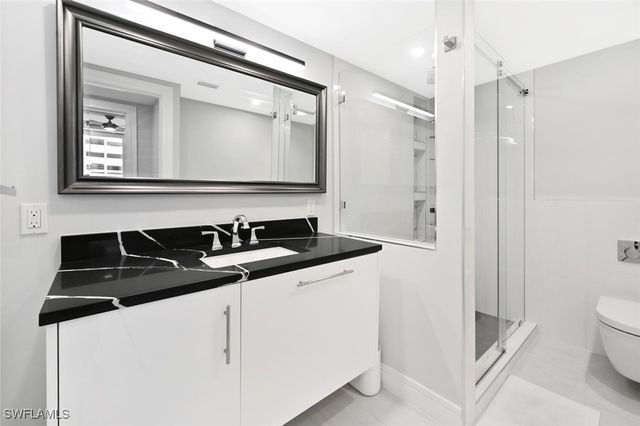 4001 Gulf Shore BLVD N 602, Naples, FL 34103