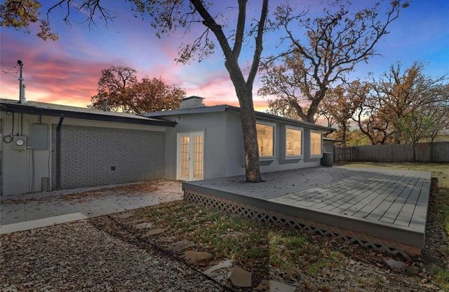 1201 NW 6th Avenue, Mineral Wells, TX 76067