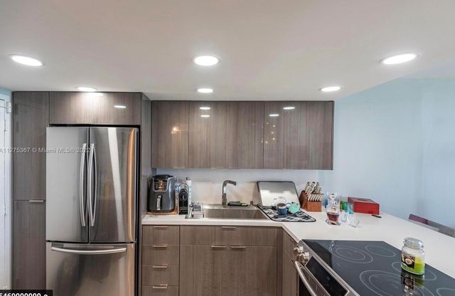 3180 S Ocean Drive 414, Hallandale Beach, FL 33009