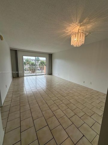 2200 E Hallandale Beach Blvd 310, Hallandale Beach, FL 33009