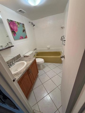 2200 E Hallandale Beach Blvd 310, Hallandale Beach, FL 33009