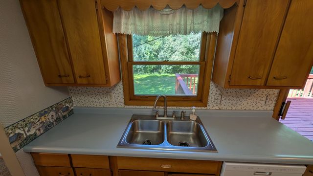 120 Sabra Court, Apple Valley, MN 55124