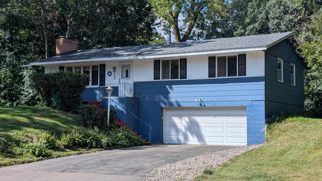 120 Sabra Court, Apple Valley, MN 55124