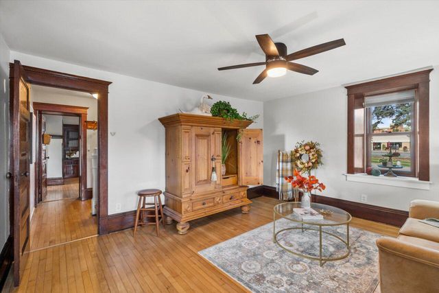 N86W16387 Appleton AVENUE, Menomonee Falls, WI 53051