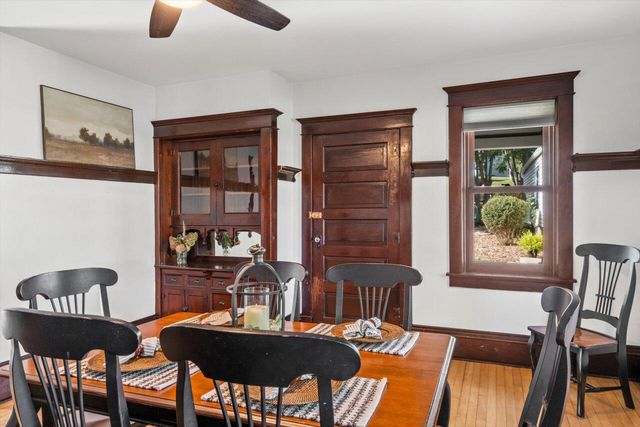 N86W16387 Appleton AVENUE, Menomonee Falls, WI 53051