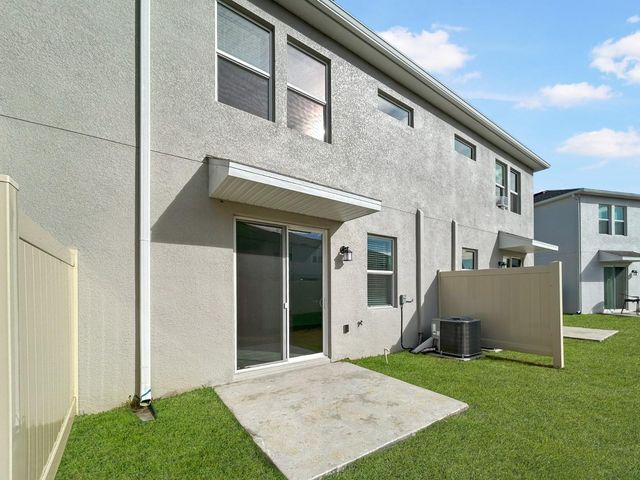 2426 SKYLINE LOOP, Kissimmee, FL 34758