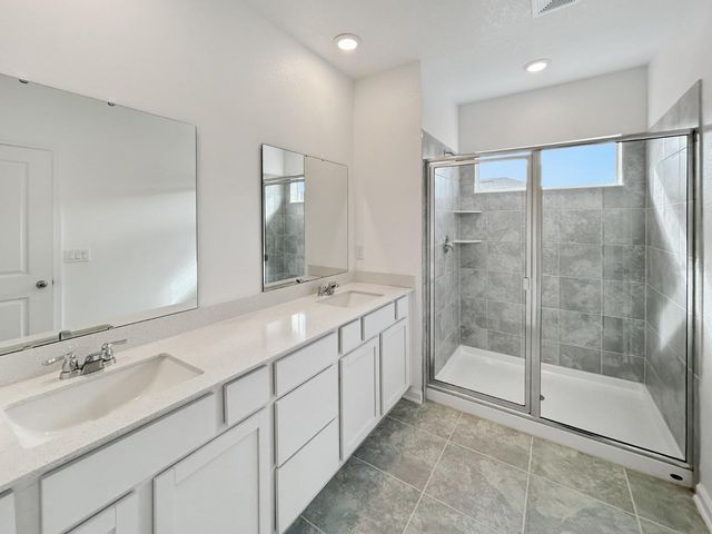 2426 SKYLINE LOOP, Kissimmee, FL 34758