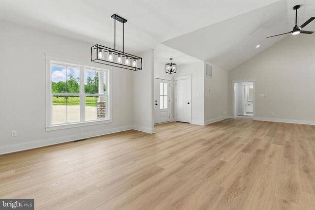 195 PROMISE LN, Bumpass, VA 23024