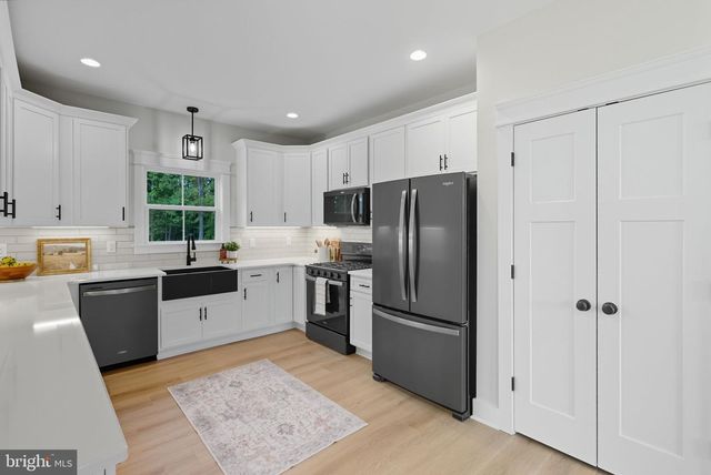 195 PROMISE LN, Bumpass, VA 23024