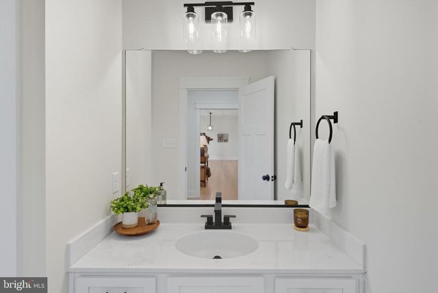 195 PROMISE LN, Bumpass, VA 23024