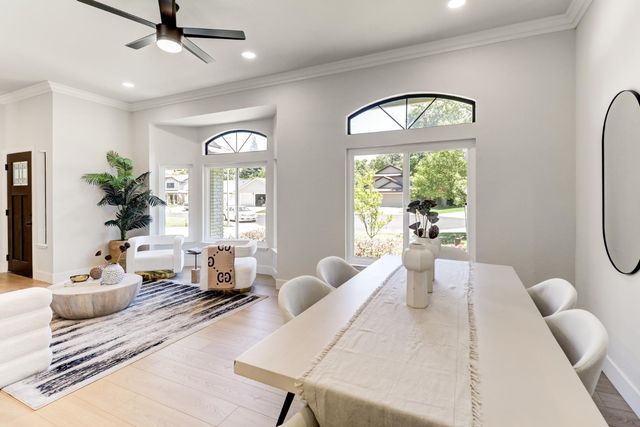 9472 Denholm Ct, Elk Grove, CA 95758