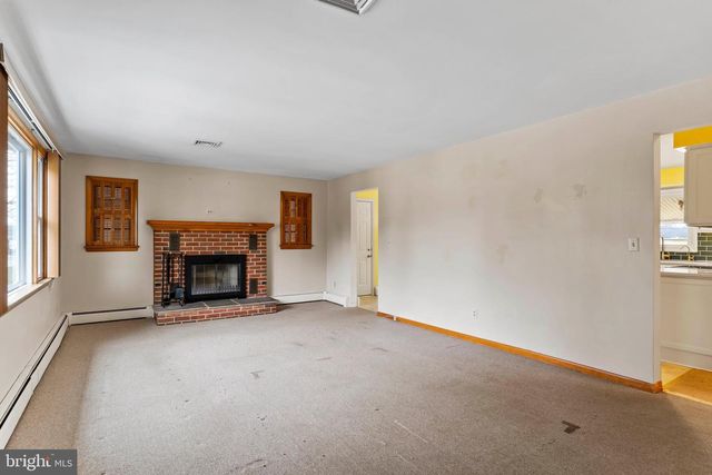 1243 HILLSIDE DRIVE, Mechanicsburg, PA 17055