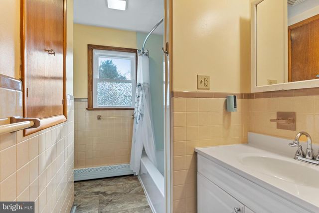 1243 HILLSIDE DRIVE, Mechanicsburg, PA 17055