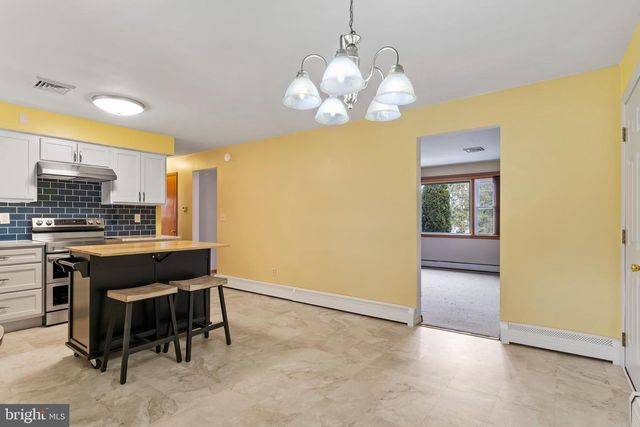 1243 HILLSIDE DRIVE, Mechanicsburg, PA 17055