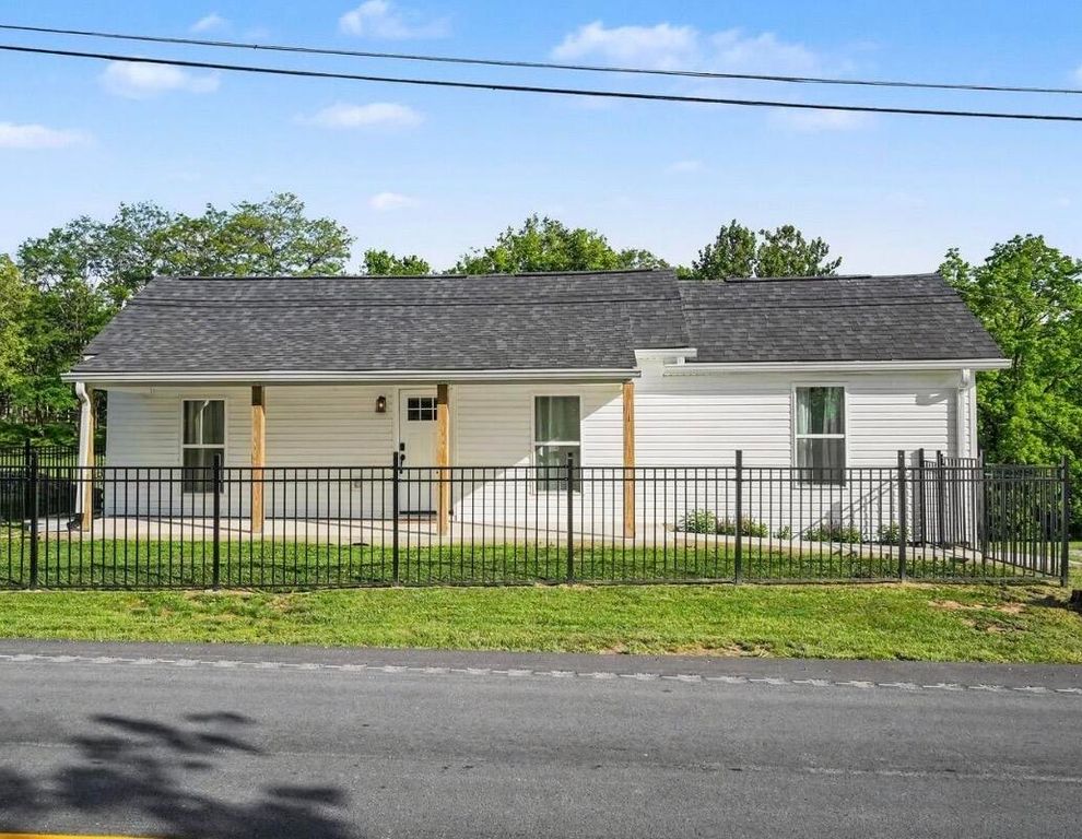 2945 Gardnersville Road, Crittenden, KY 41030