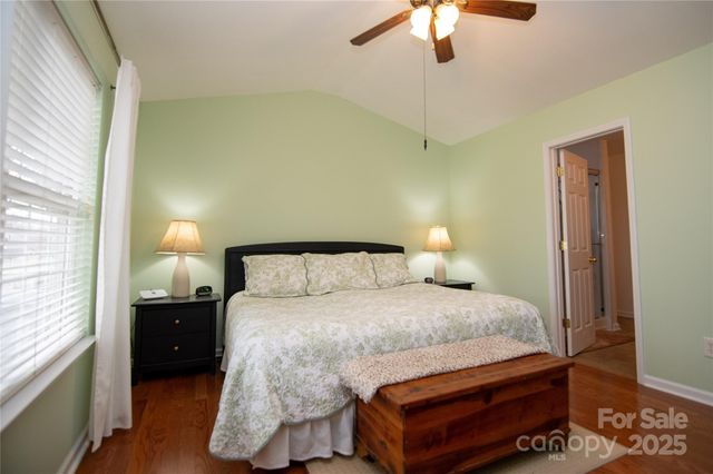 2124 Clear Brooke Drive, Kannapolis, NC 28083