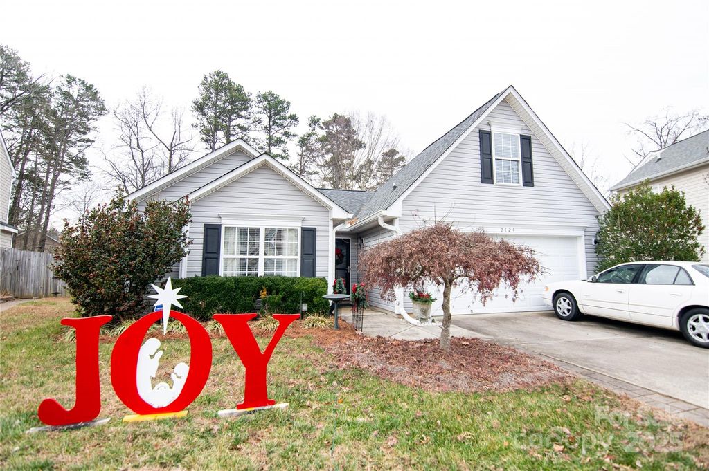 2124 Clear Brooke Drive, Kannapolis, NC 28083