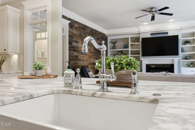 922 Alden Bridge Drive, Cary, NC 27519