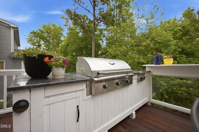 922 Alden Bridge Drive, Cary, NC 27519