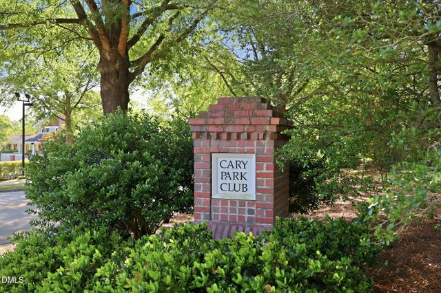 922 Alden Bridge Drive, Cary, NC 27519