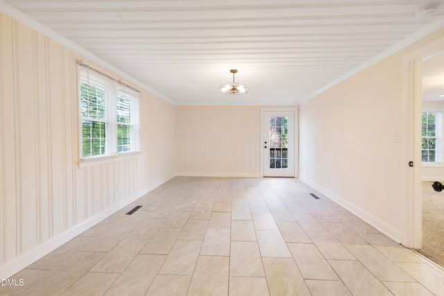 722 Kooler Circle, Fayetteville, NC 28305