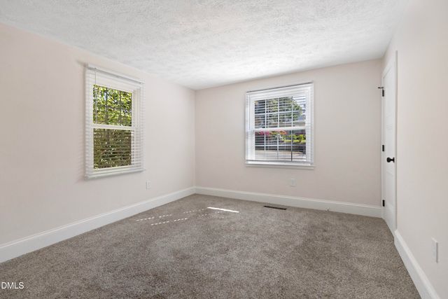 722 Kooler Circle, Fayetteville, NC 28305