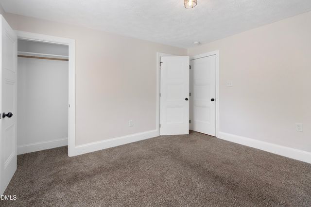 722 Kooler Circle, Fayetteville, NC 28305