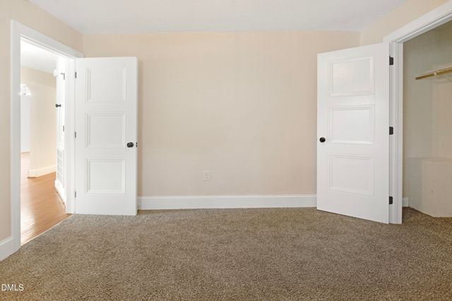 722 Kooler Circle, Fayetteville, NC 28305