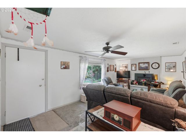 25100 Sw Rainbow Ln, Hillsboro, OR 97123