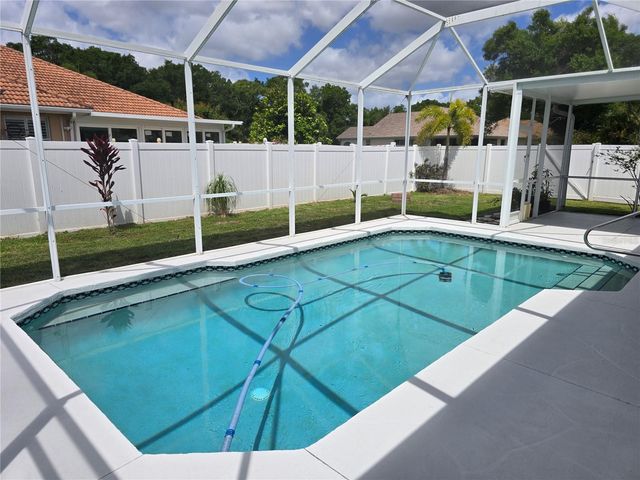 7404 38TH COURT E, Sarasota, FL 34243