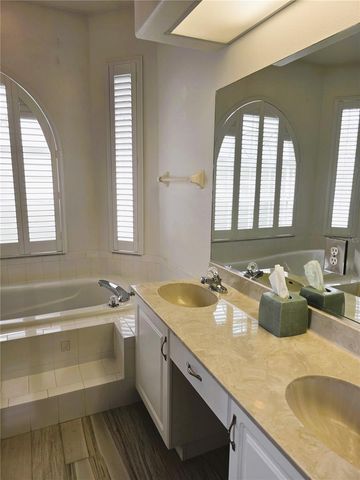 7404 38TH COURT E, Sarasota, FL 34243