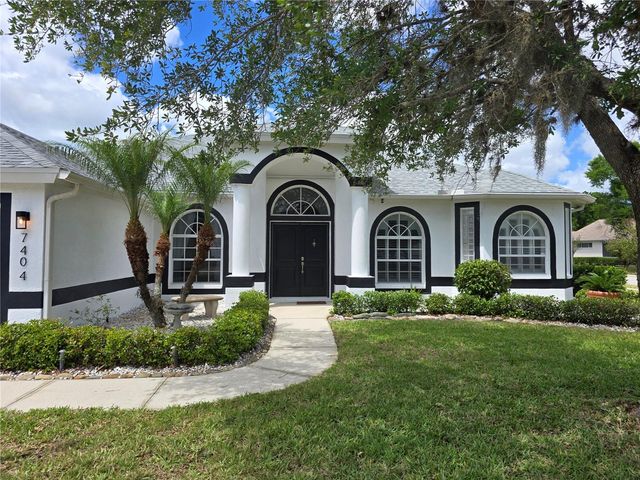 7404 38TH COURT E, Sarasota, FL 34243