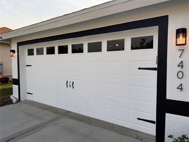 7404 38TH COURT E, Sarasota, FL 34243