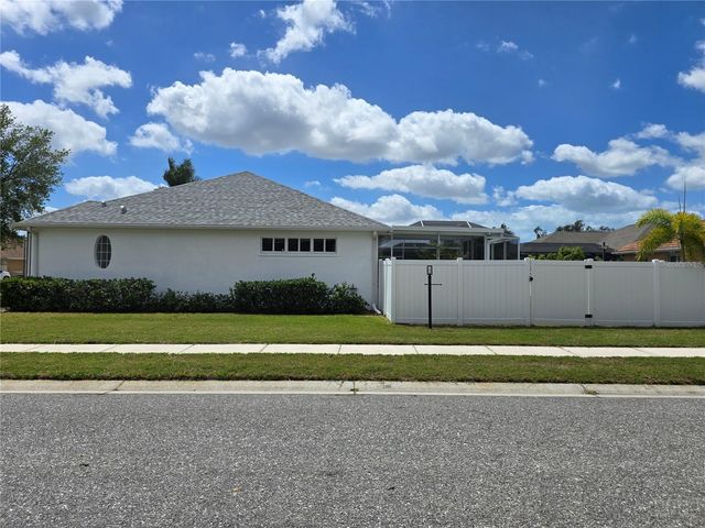 7404 38TH COURT E, Sarasota, FL 34243