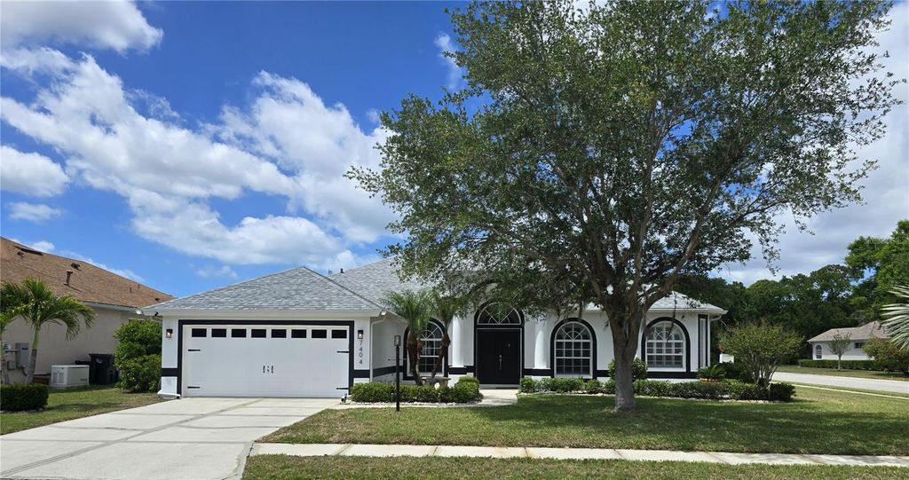 7404 38TH COURT E, Sarasota, FL 34243