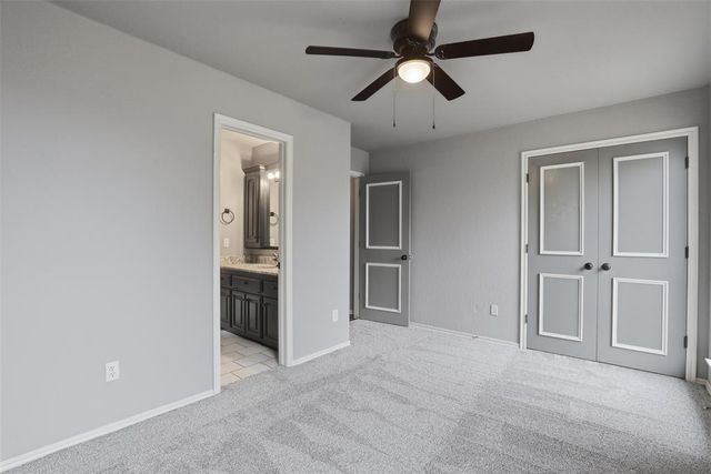 704 N Remington Way, Mustang, OK 73064