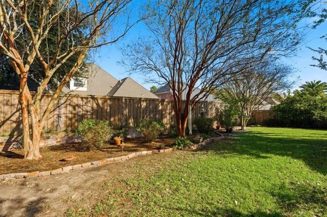 2720 Rue Cannes Dr Drive, Lake Charles, LA 70605