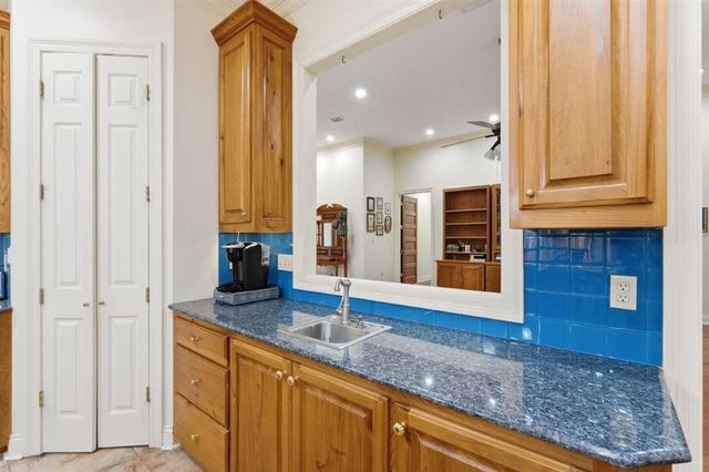 2720 Rue Cannes Dr Drive, Lake Charles, LA 70605