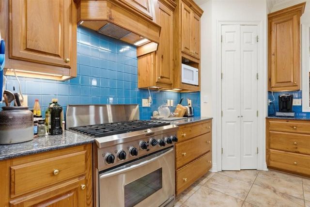 2720 Rue Cannes Dr Drive, Lake Charles, LA 70605