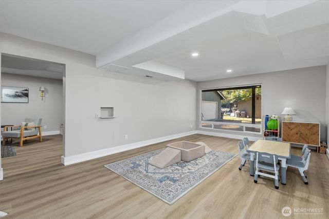 131 E Channel Drive, Allyn, WA 98524