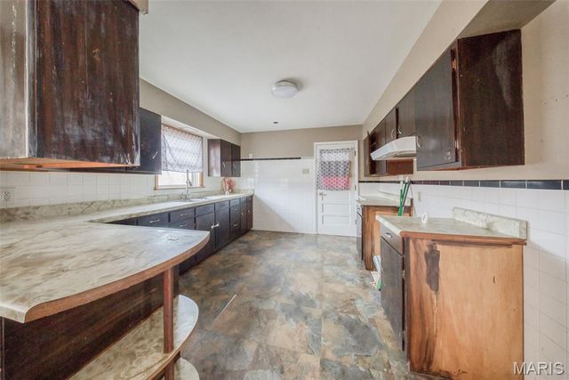 905 E Pace Street, Salem, MO 65560