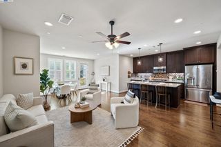 454 Persimmon Common 8, Livermore, CA 94551