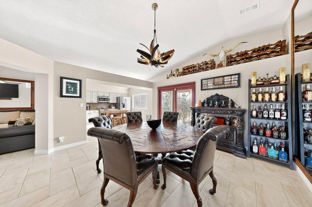 6966 Clark Hills Drive NE, Rio Rancho, NM 87144