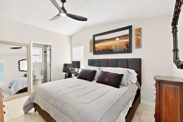 6966 Clark Hills Drive NE, Rio Rancho, NM 87144