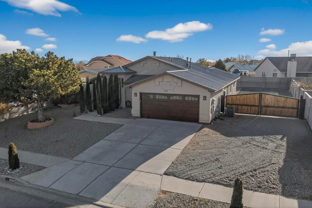 6966 Clark Hills Drive NE, Rio Rancho, NM 87144
