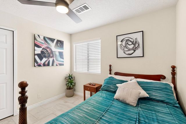 6966 Clark Hills Drive NE, Rio Rancho, NM 87144