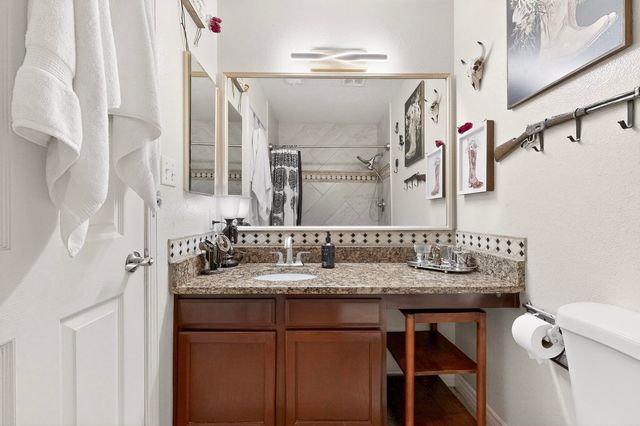 6966 Clark Hills Drive NE, Rio Rancho, NM 87144